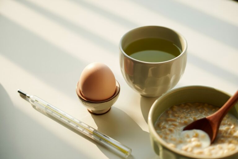 Concept du metabolisme de base : petit-dejeuner simple et calme